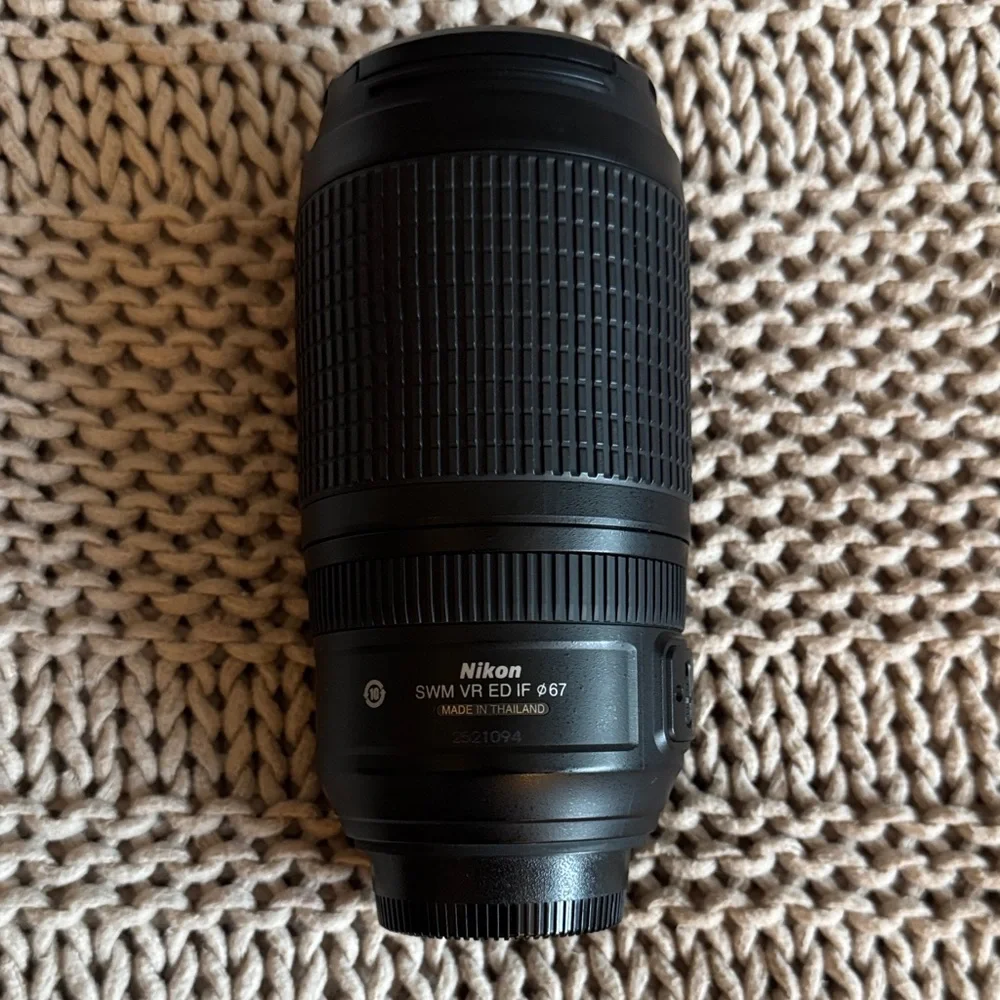 Nikon Black Telephoto Lens